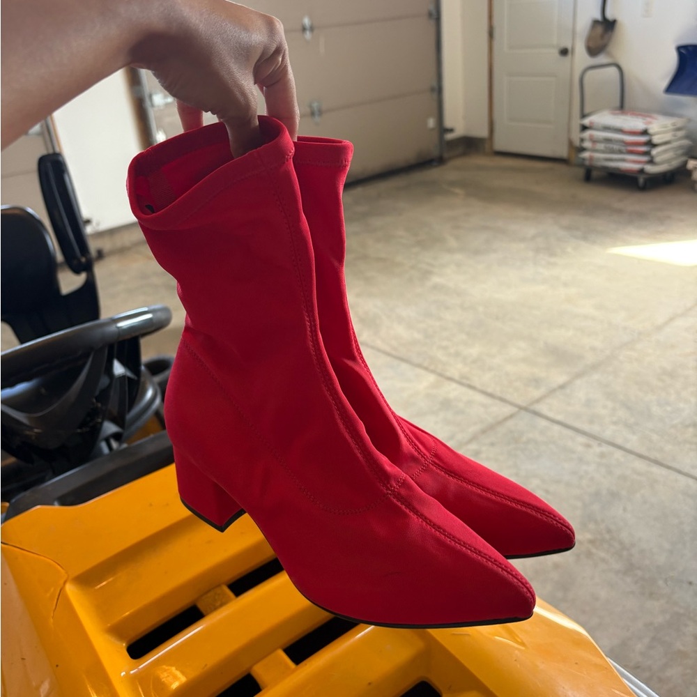 Vagabond Red Heeled Boots